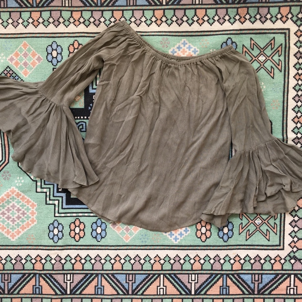 Puffy Quarter Sleeve 3/4 Blouse XS Army Green
